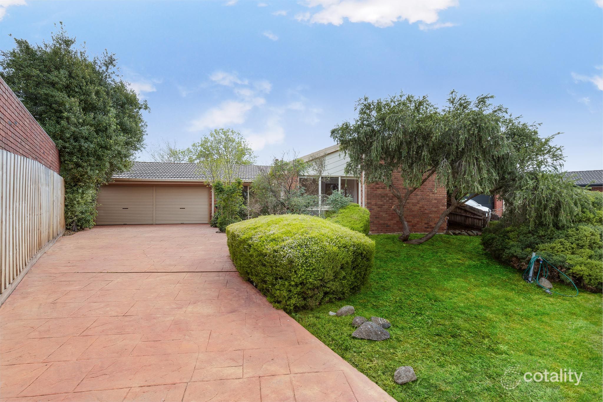 10 Gala Pl, Keilor Downs, VIC 3038
