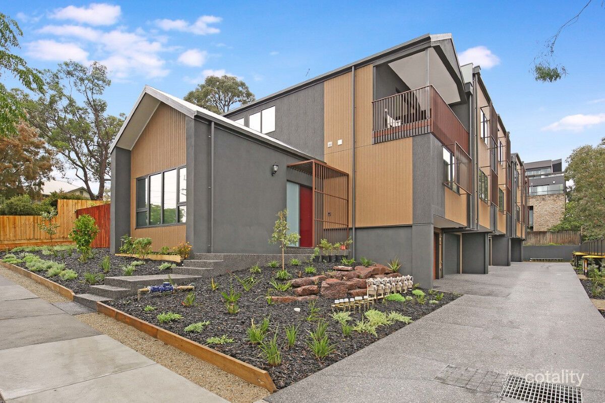 2/22 Luck St, Eltham, VIC 3095