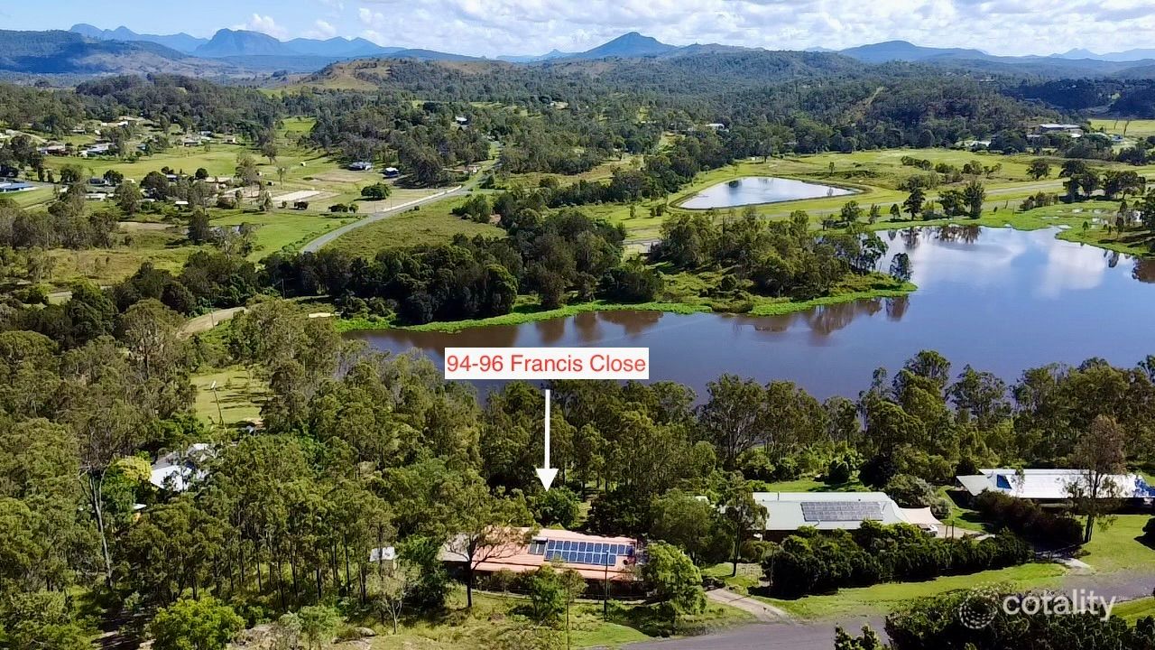 94-96 Francis Cl, Kooralbyn, QLD 4285