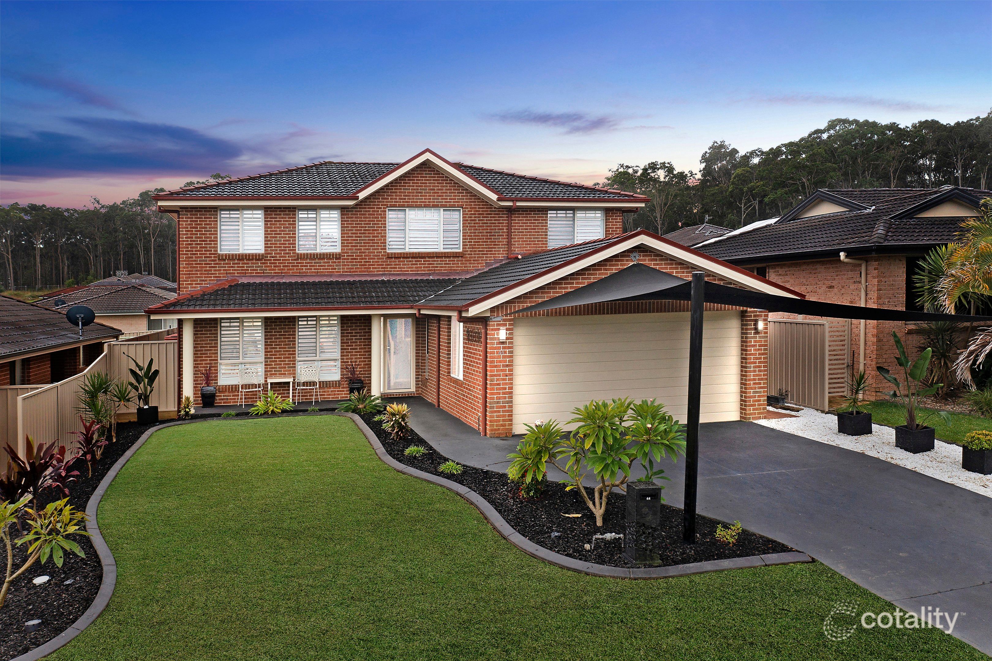 44 Kuttabul Rd, Wadalba, NSW 2259