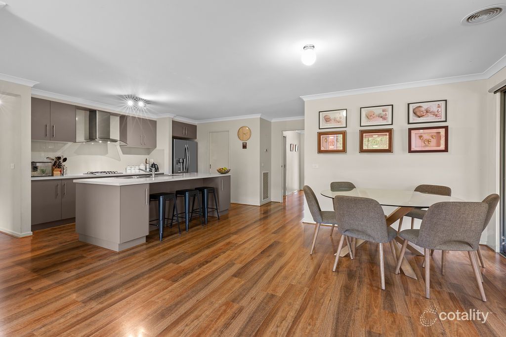 15 Wilmott St, Lucas, VIC 3350