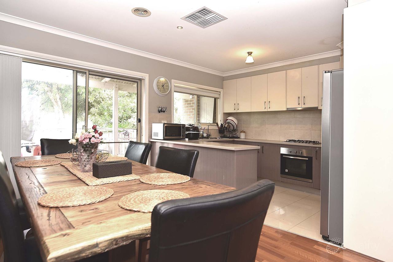 1/2 Judas Ct, Doveton, VIC 3177