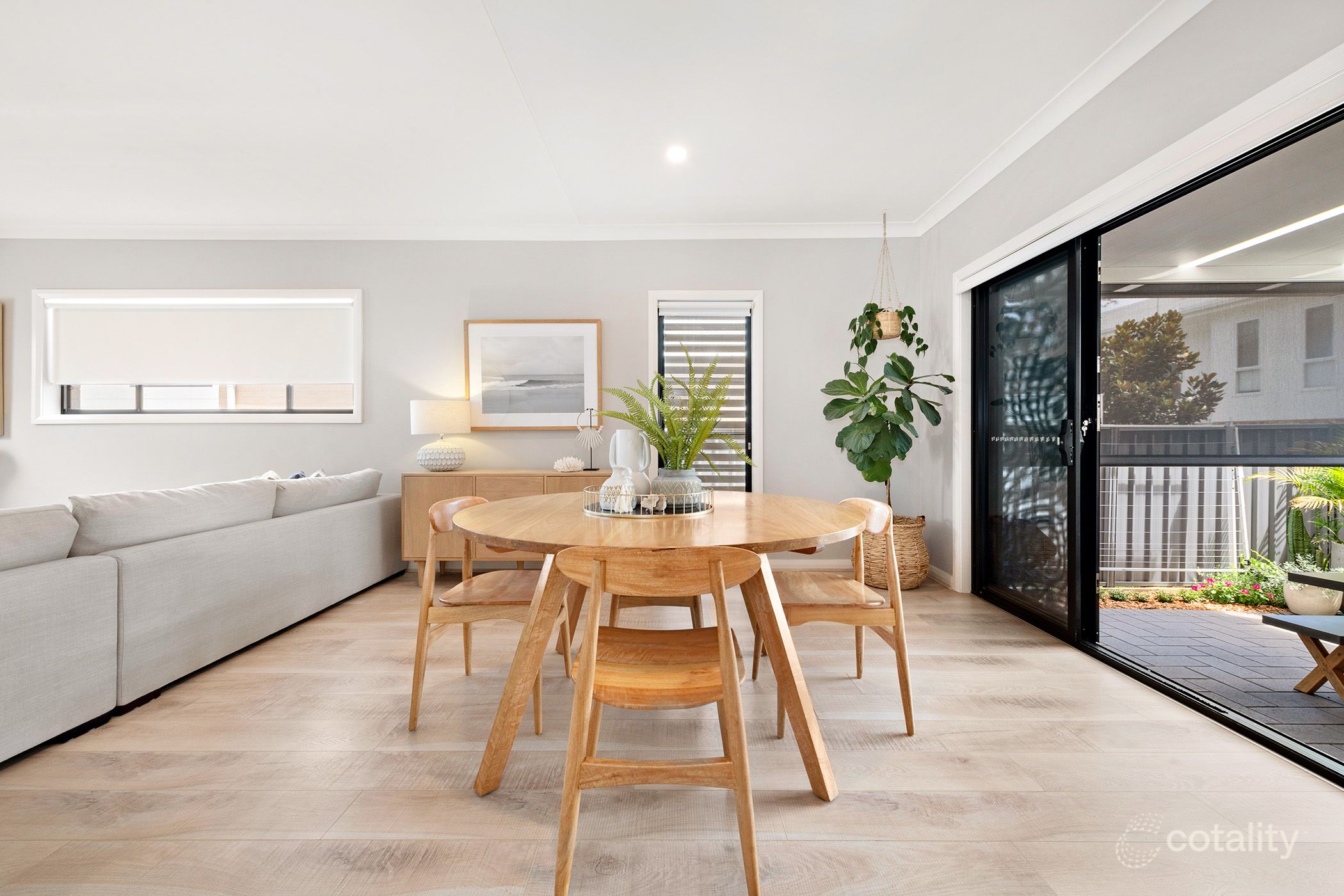 2/49 Yorston St, Warners Bay, NSW 2282