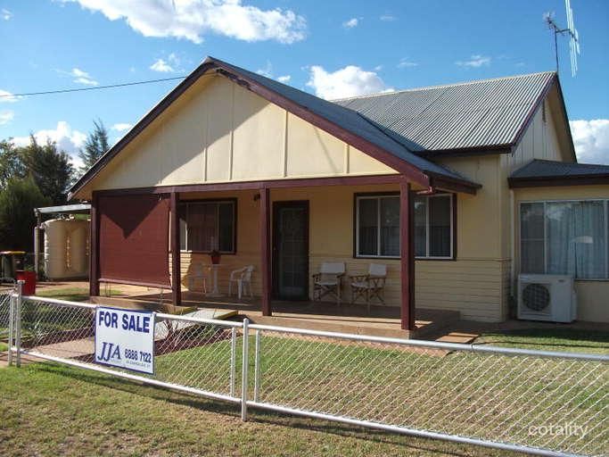 66 Narromine St, Trangie, NSW 2823