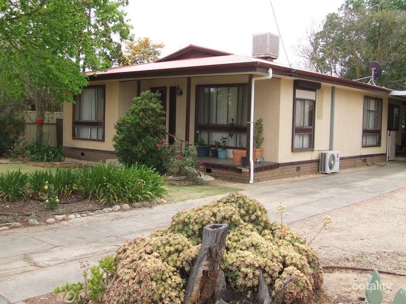 11 Roberts Ave, Balaklava, SA 5461