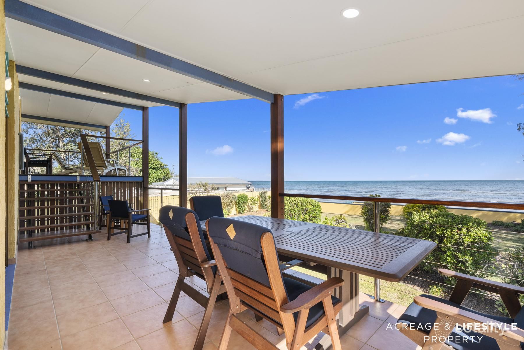 42 Bayside Dr, Beachmere, QLD 4510