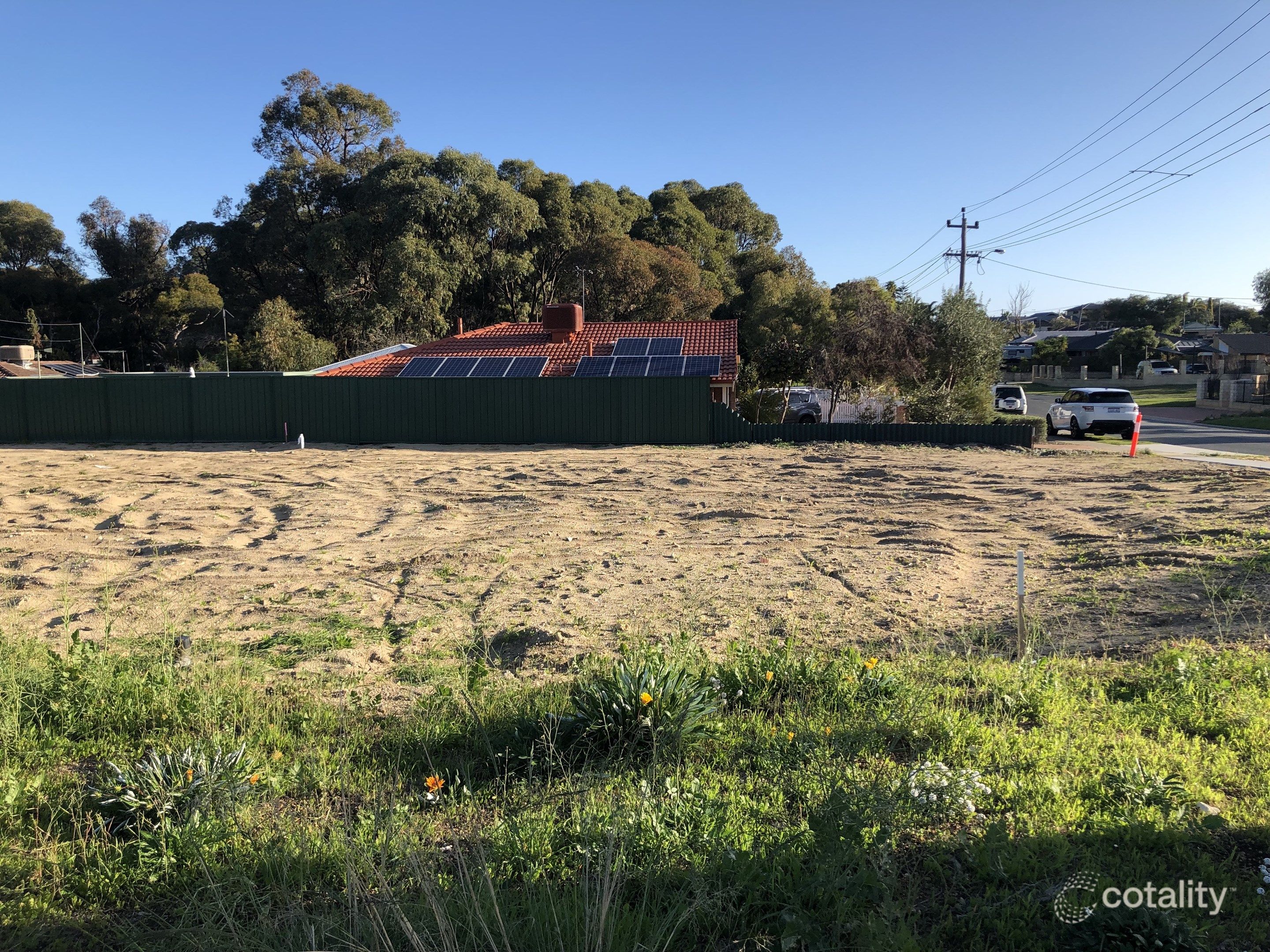 14 Howitt Rd, Padbury, WA 6025