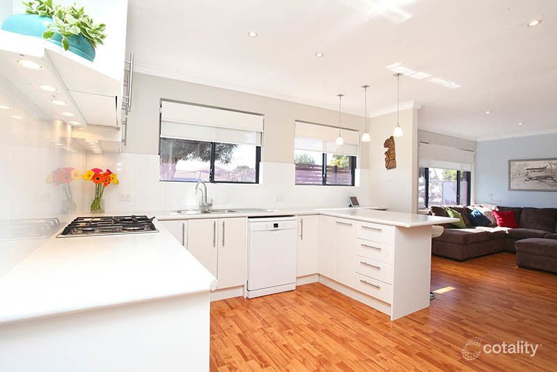 7 Solar Way, Carlisle, WA 6101