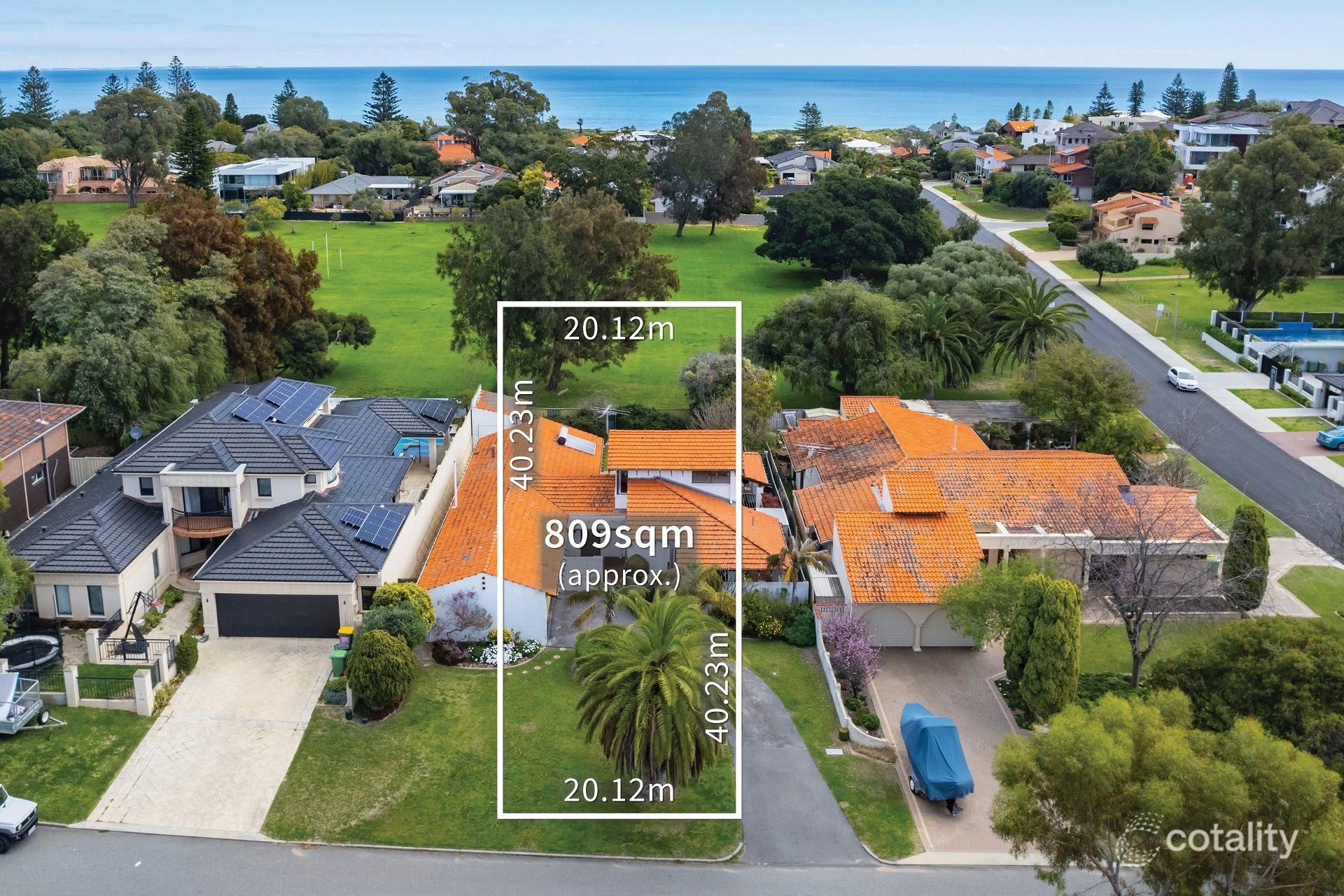 27 Skipton Way, City Beach, WA 6015