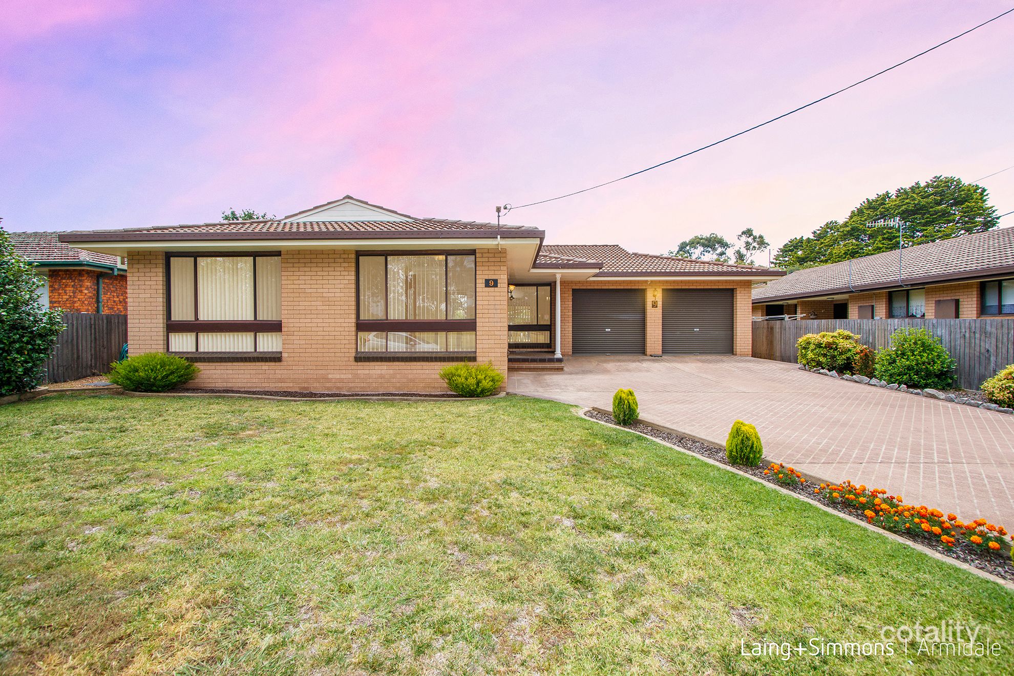 9 Duval St, Armidale, NSW 2350
