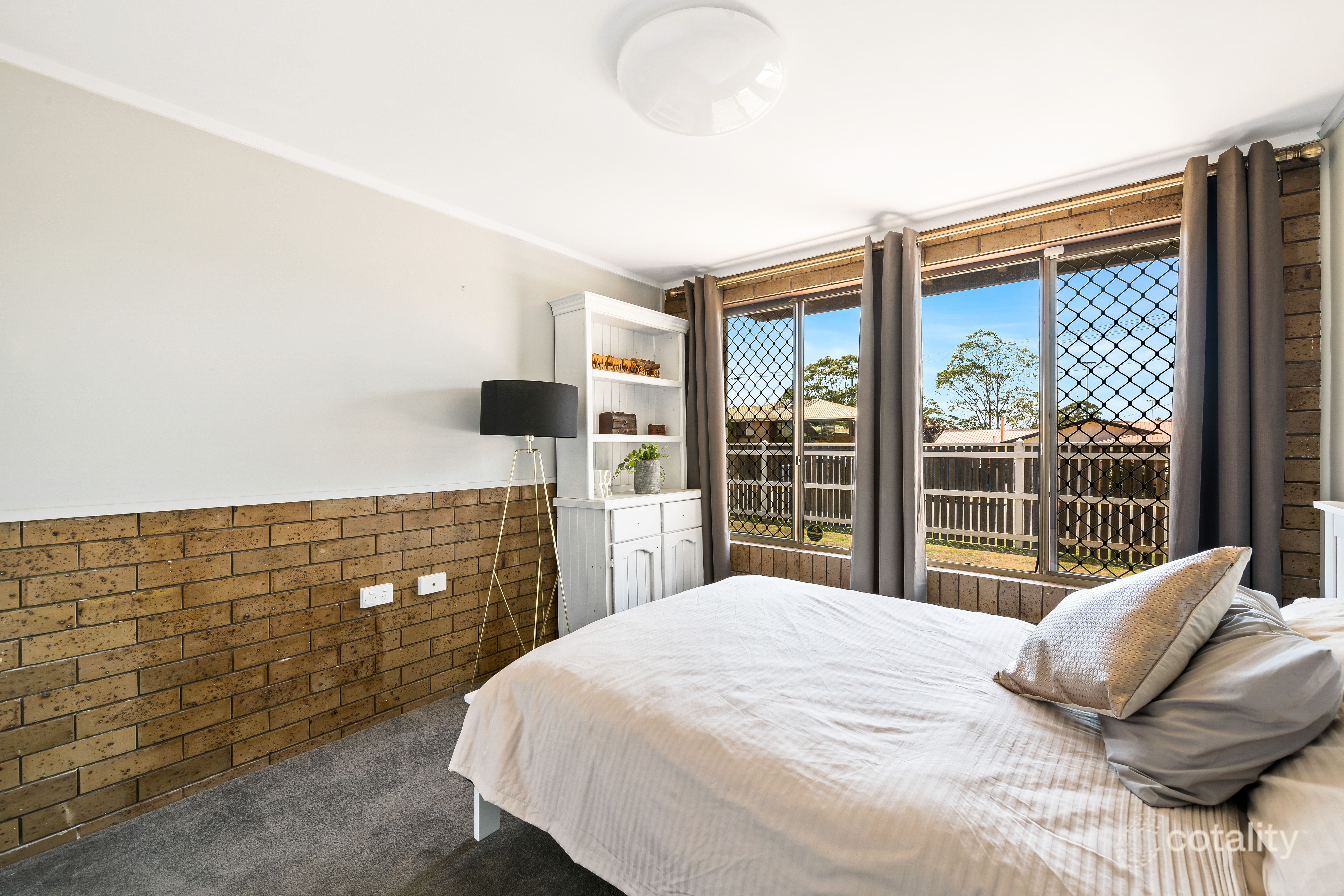 11 Risson St, Wilsonton Heights, QLD 4350