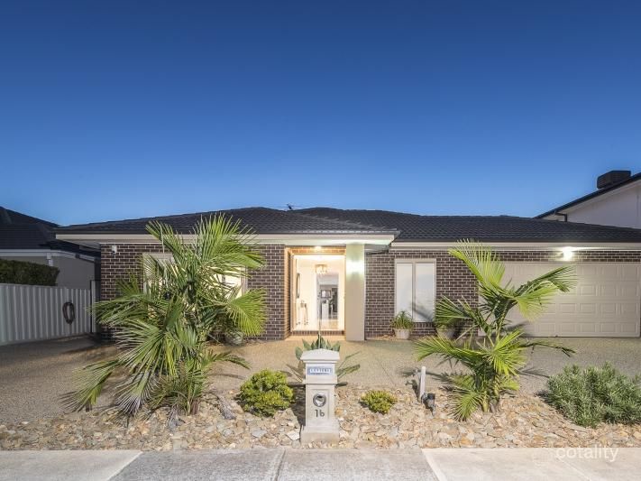 16 Eglington Ct, Taylors Hill, VIC 3037