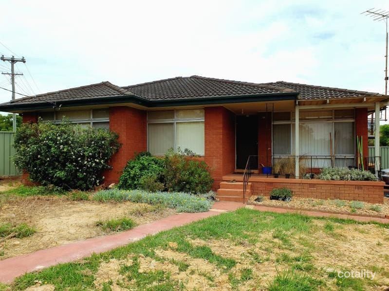 30 Nicholson Ave, Leumeah, NSW 2560