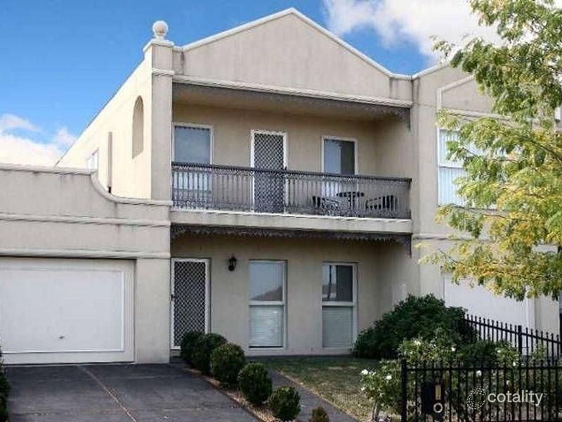 4 Parklane Way, Rowville, VIC 3178