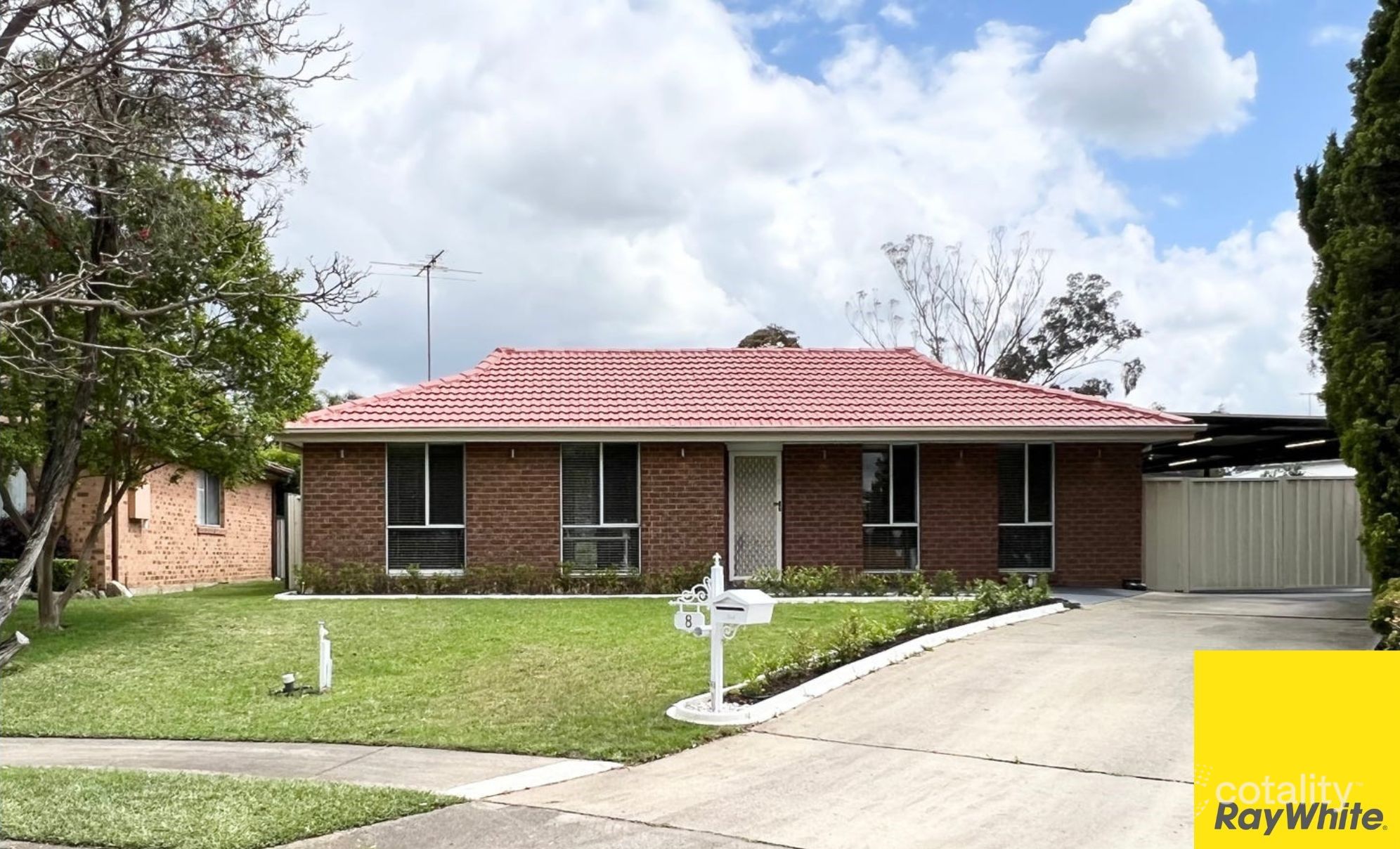 8 Moore Pl, Doonside, NSW 2767