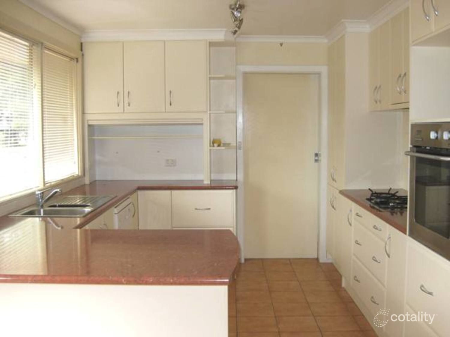 5 Barossa Ave, Vermont South, VIC 3133