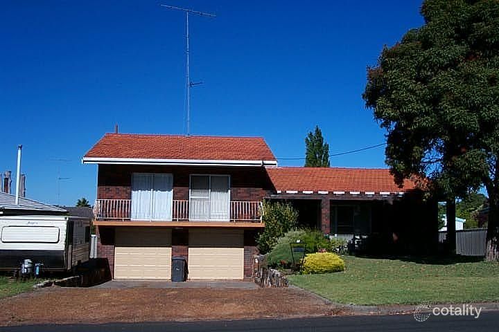 26 Muir St, Manjimup, WA 6258