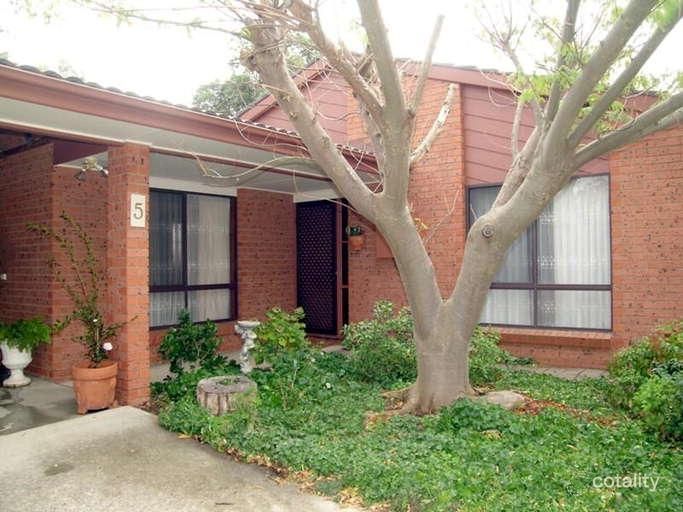 5/121 Allchin Cct, Kambah, ACT 2902