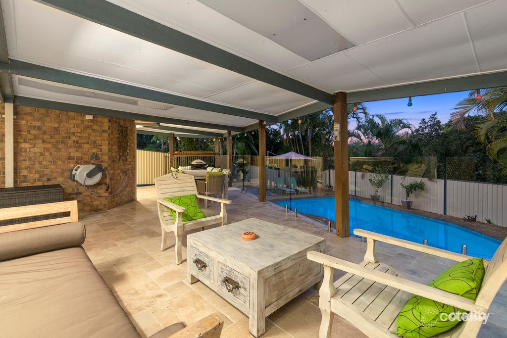 8 Holterman Ct, Mudgeeraba, QLD 4213