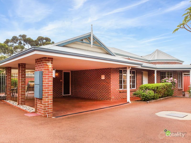 33b Cleopatra St, Palmyra, WA 6157