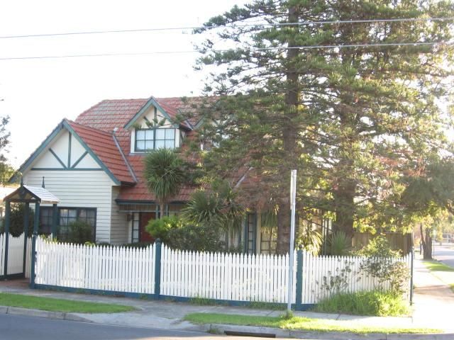 101 St Elmo Rd, Ivanhoe, VIC 3079