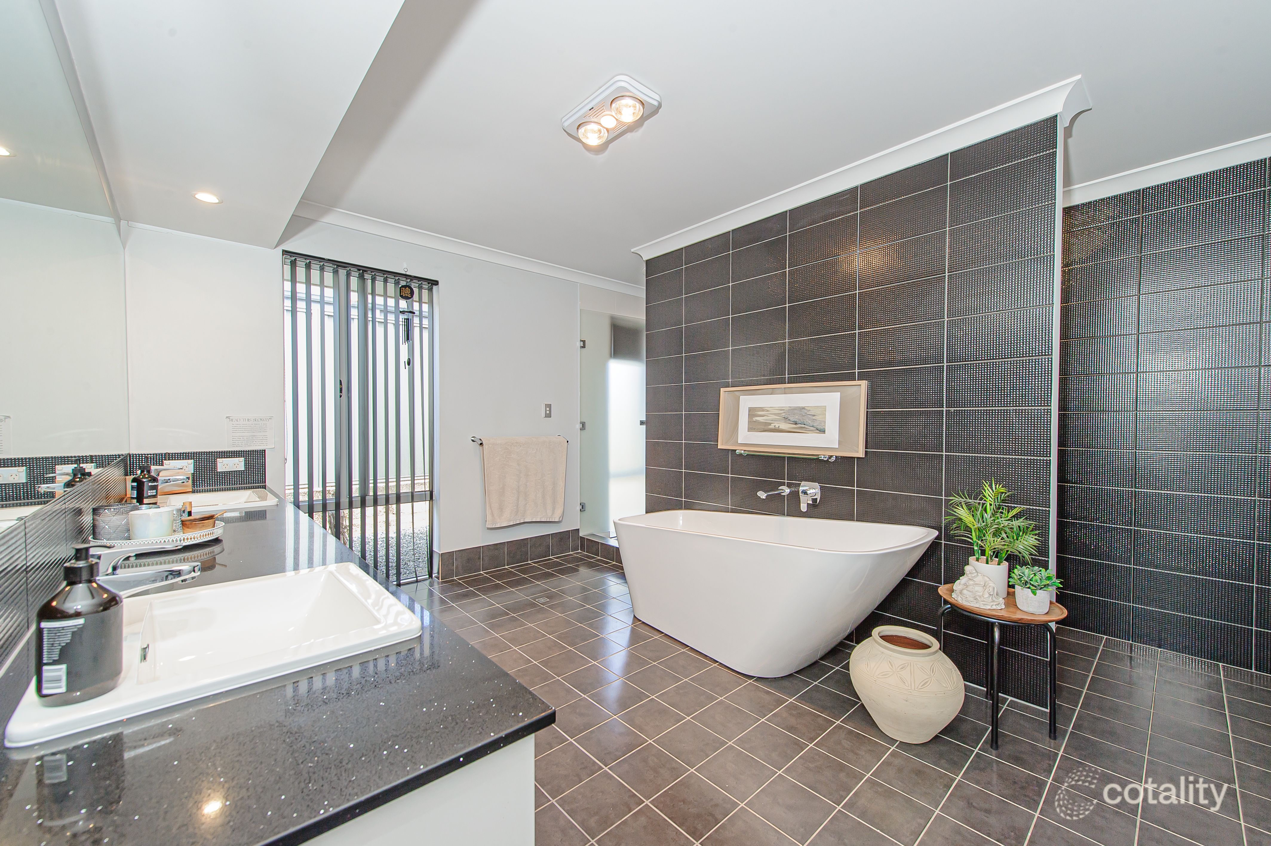 6 Shackleton Tce, Byford, WA 6122