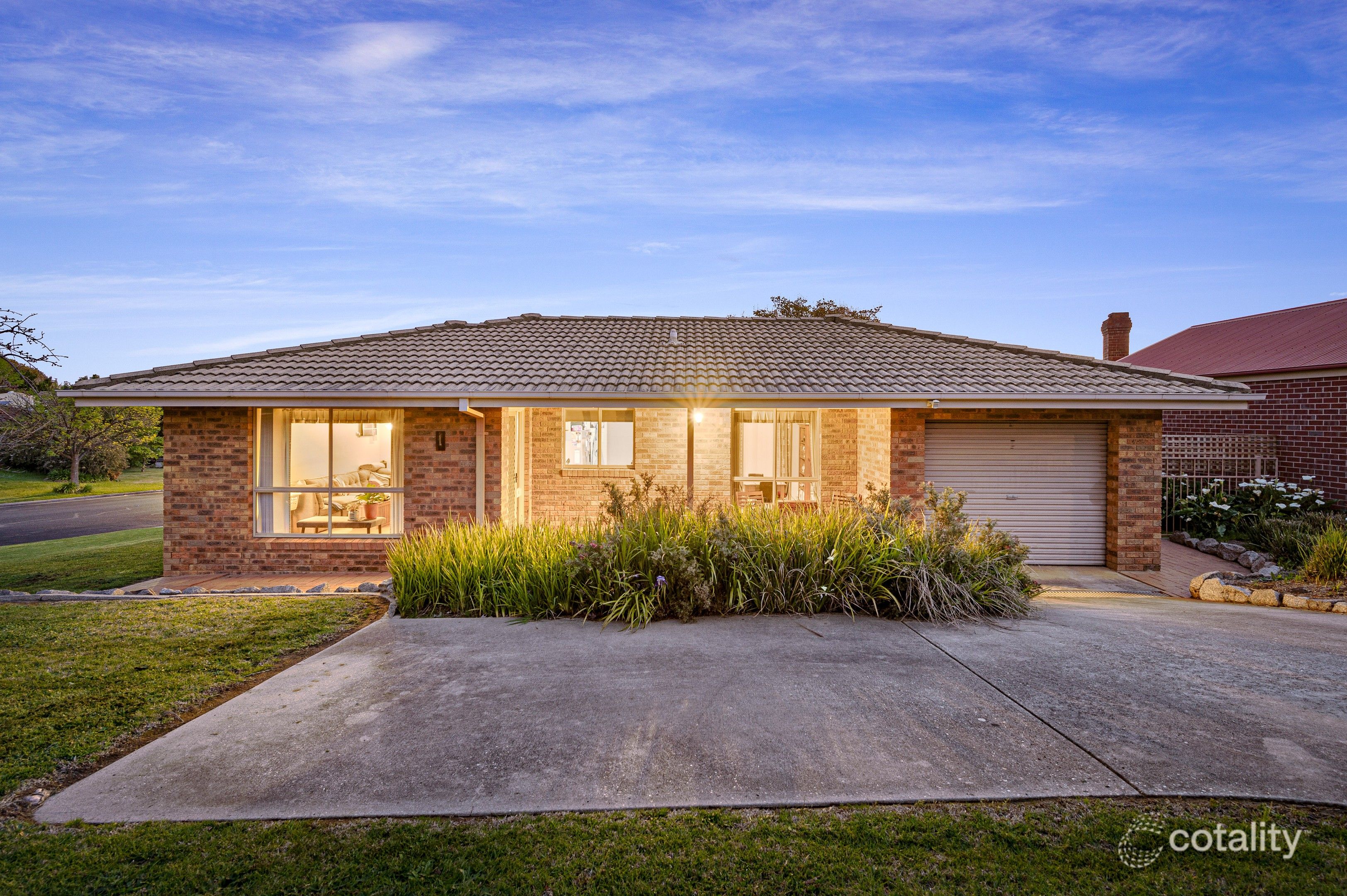 1/1 Hugh Ct, West Albury, NSW 2640