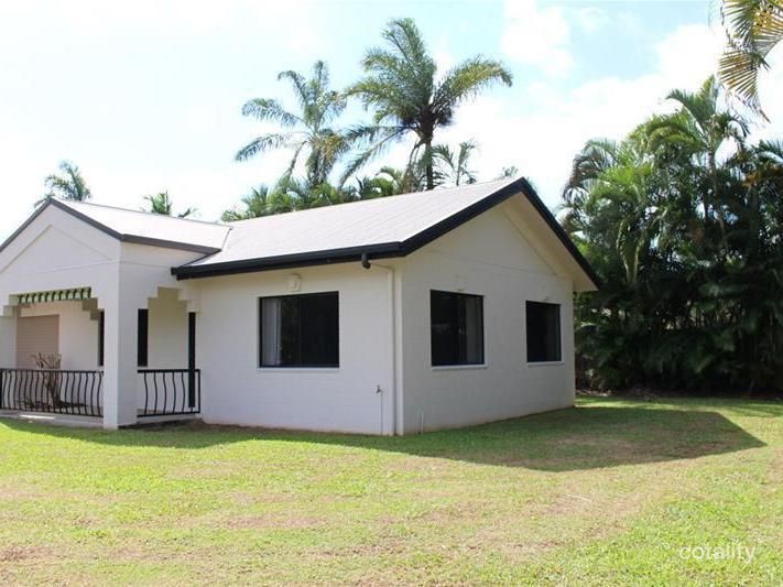32 Seaview St, Mission Beach, QLD 4852
