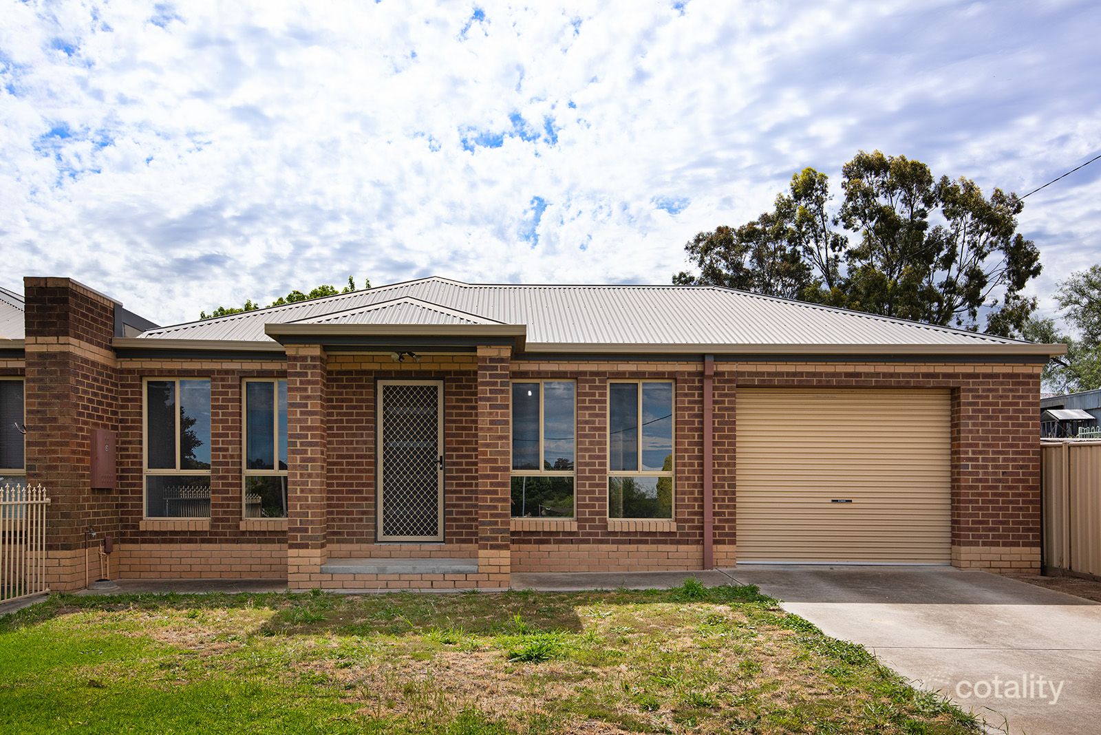 2/15 Prouses Rd, North Bendigo, VIC 3550