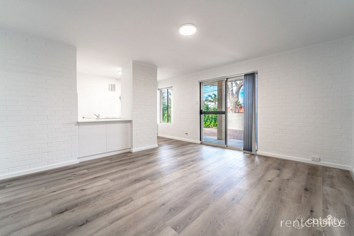 55 Lynn St, Trigg, WA 6029