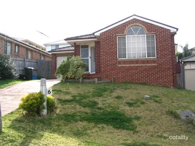 6 Ian Pl, Casula, NSW 2170