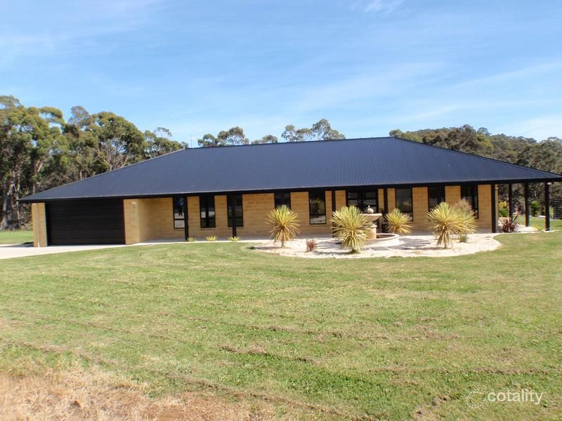 17 Allegra Dr, Heybridge, TAS 7316