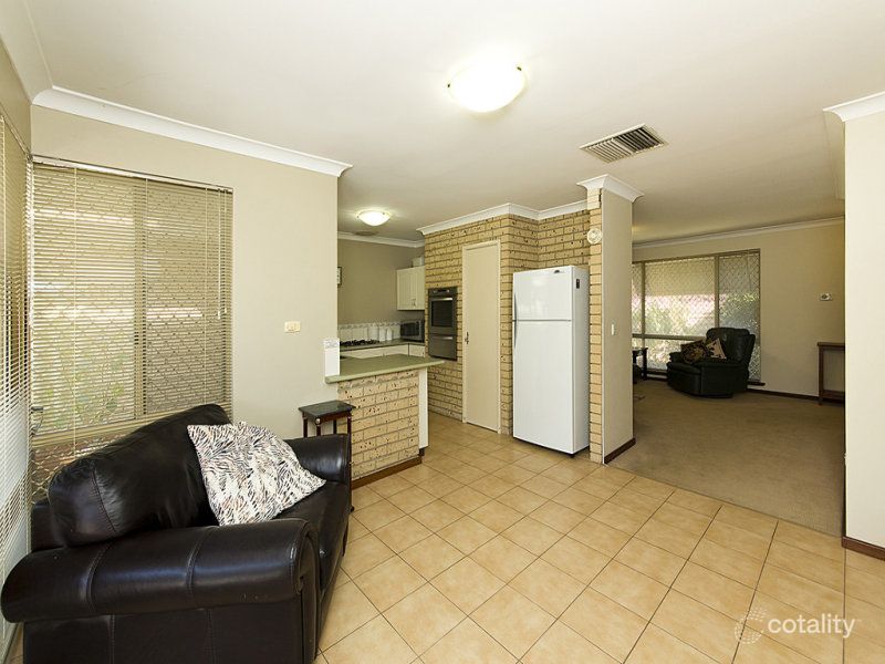 17/23b Redgum Way, Morley, WA 6062