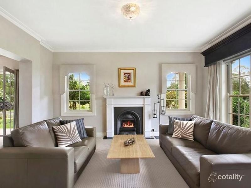 10 Kyeema Cl, Burradoo, NSW 2576