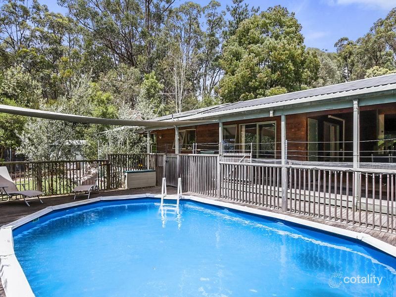 195 Glenview Rd, Launching Place, VIC 3139