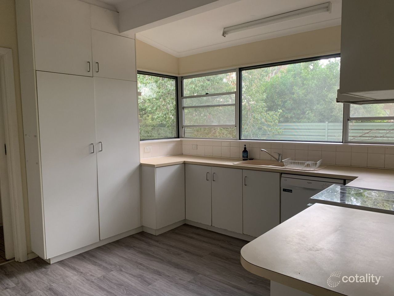 29 Memorial Ave, Gillen, NT 0870