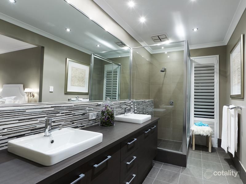 99 Kitchener Rd, Alfred Cove, WA 6154