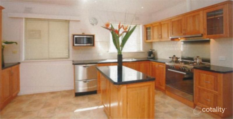 6 St Just St, Burra, SA 5417