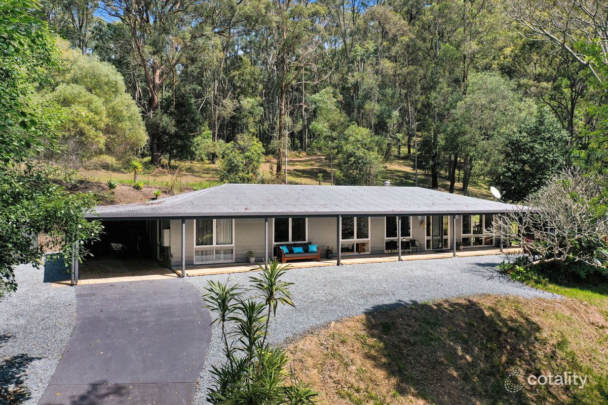 12 Carapook Cres, Tallebudgera, QLD 4228