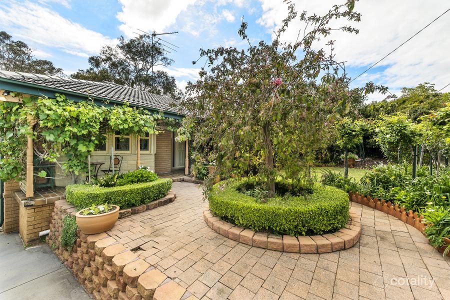 13 Lugarno Ave, Leumeah, NSW 2560