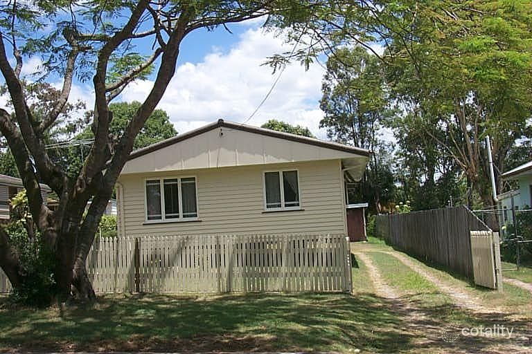 17 Littleton Rd, Richlands, QLD 4077
