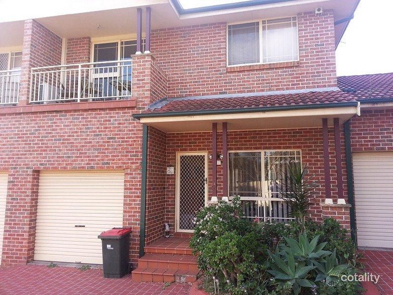 2/167 Epsom Rd, Chipping Norton, NSW 2170