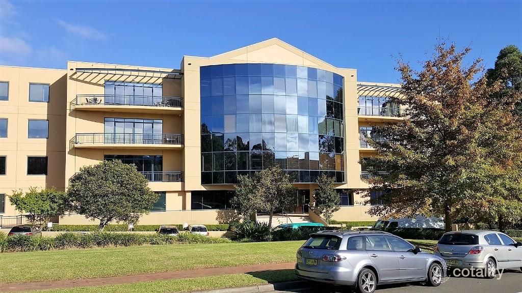 202/29-31 Solent Cct, Norwest, NSW 2153