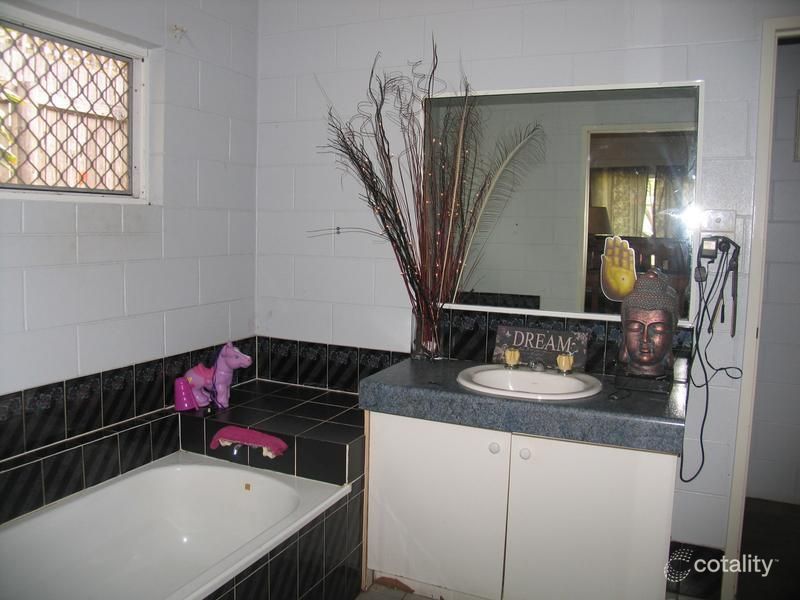 9 Halloran Cl, Gordonvale, QLD 4865