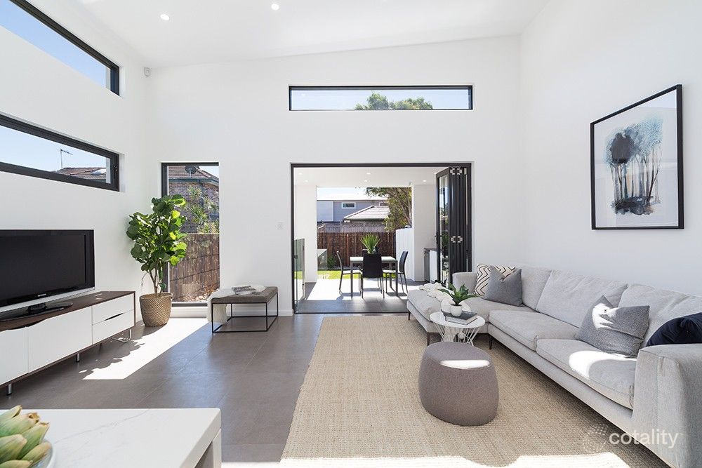 6a Edinburgh Cres, Woolooware, NSW 2230