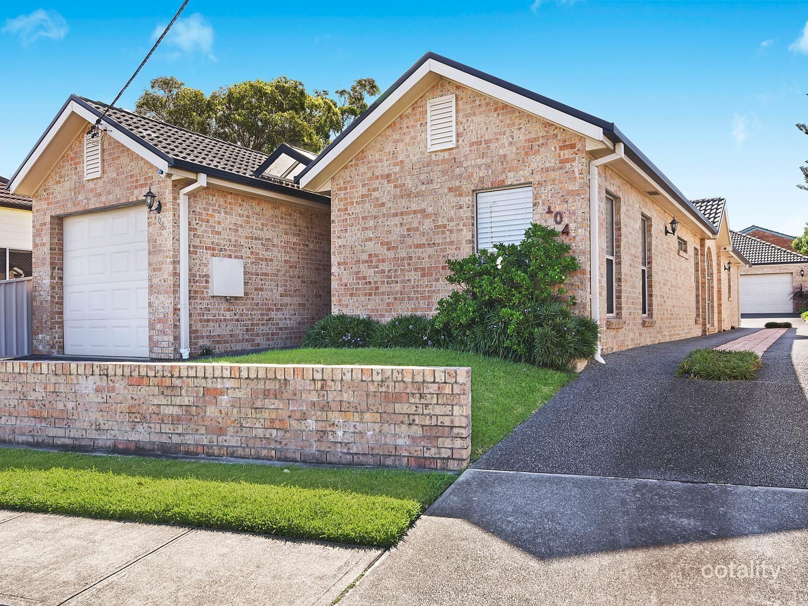 104 Gosford Rd, Adamstown, NSW 2289