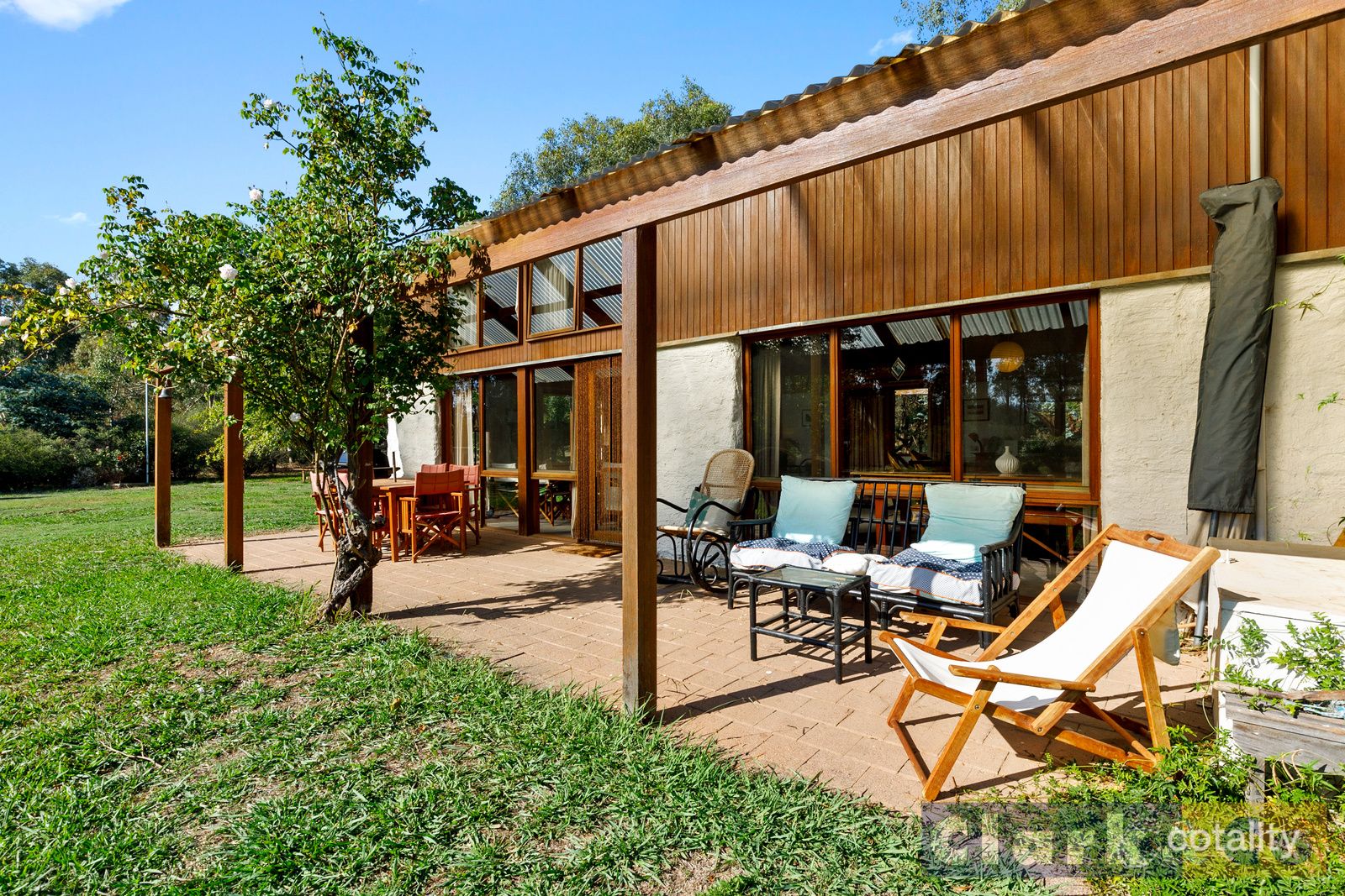 271 Mt Buller Rd, Mansfield, VIC 3722