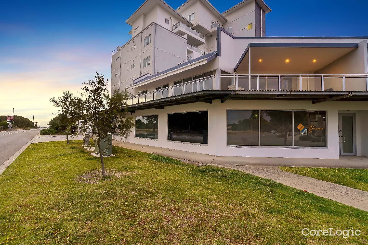 26/52 Rollinson Rd, North Coogee, WA 6163