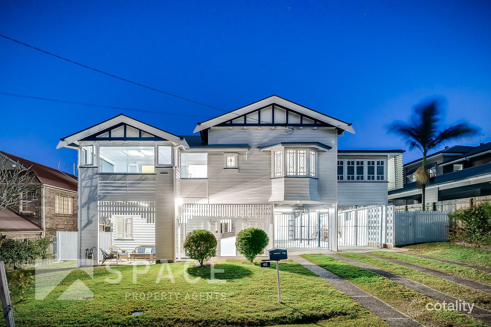 42 Leslie St, Bardon, QLD 4065