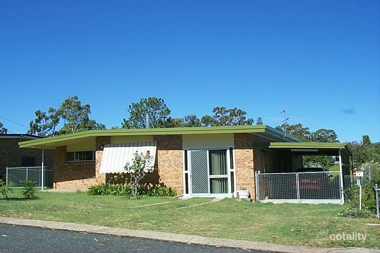 4 Gertrude St, Warwick, QLD 4370